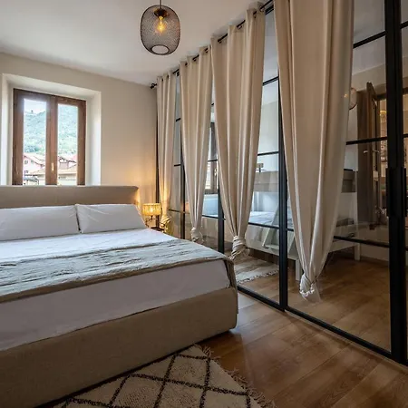 Modern In - Larihome A14 Apartman Gravedona