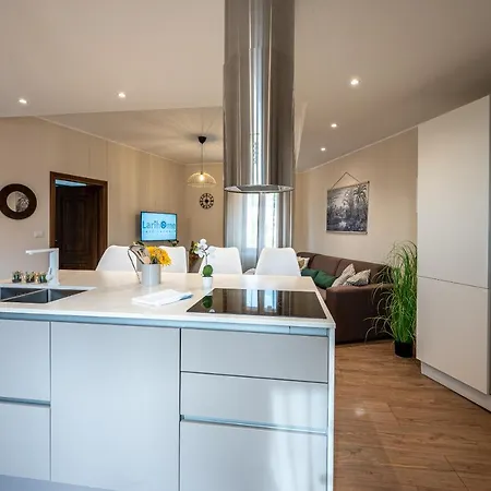 Apartman Modern In - Larihome A14